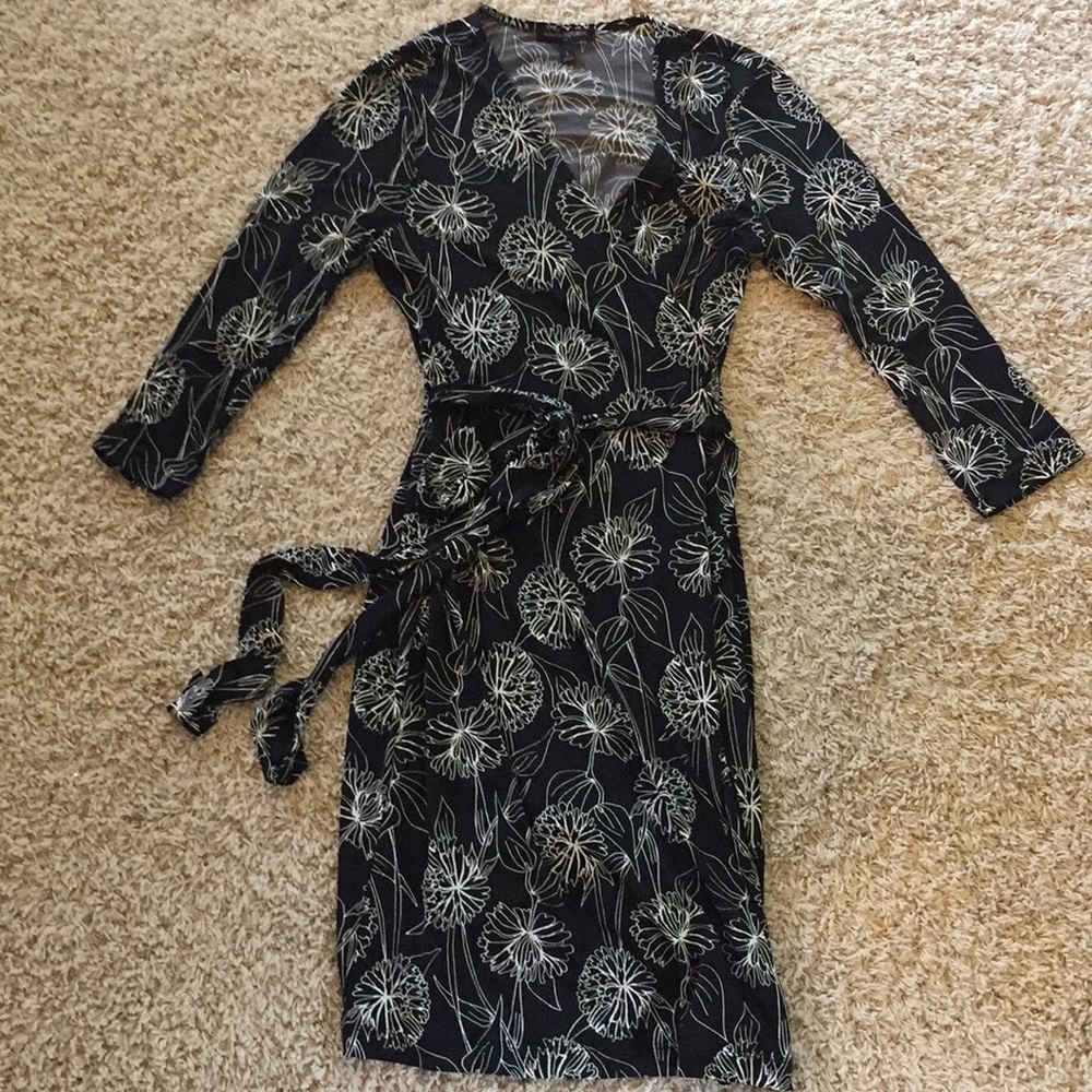 Banana Republic Wrap Dress Size Small